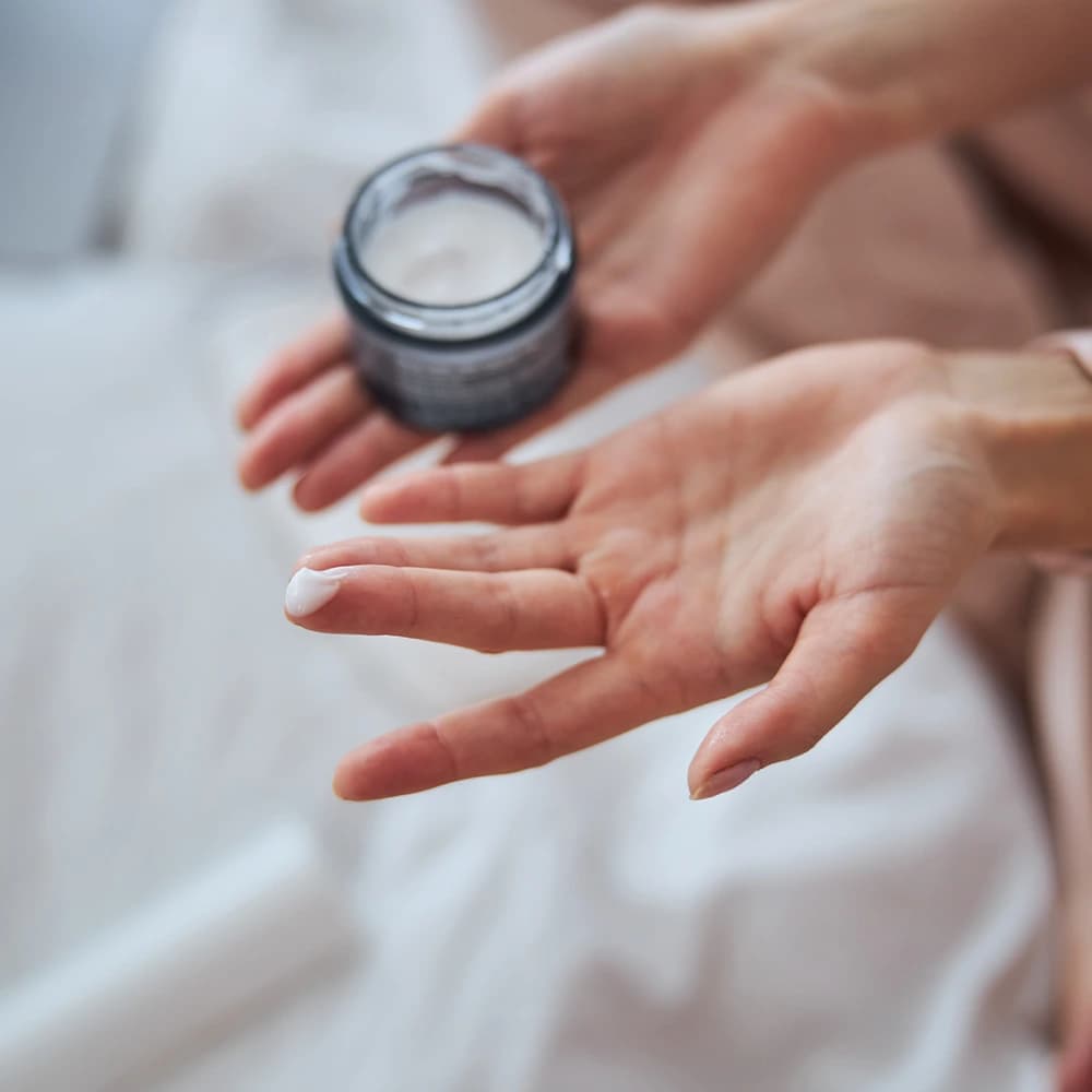 Daily application of testosterone gel